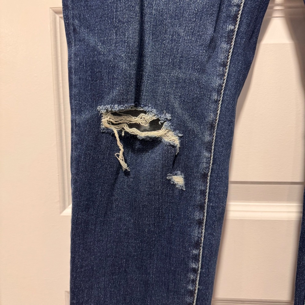 VERVET Blue Amber Mid Rise Skinny Distressed Jeans NWT Size 32 - Picture 5 of 12